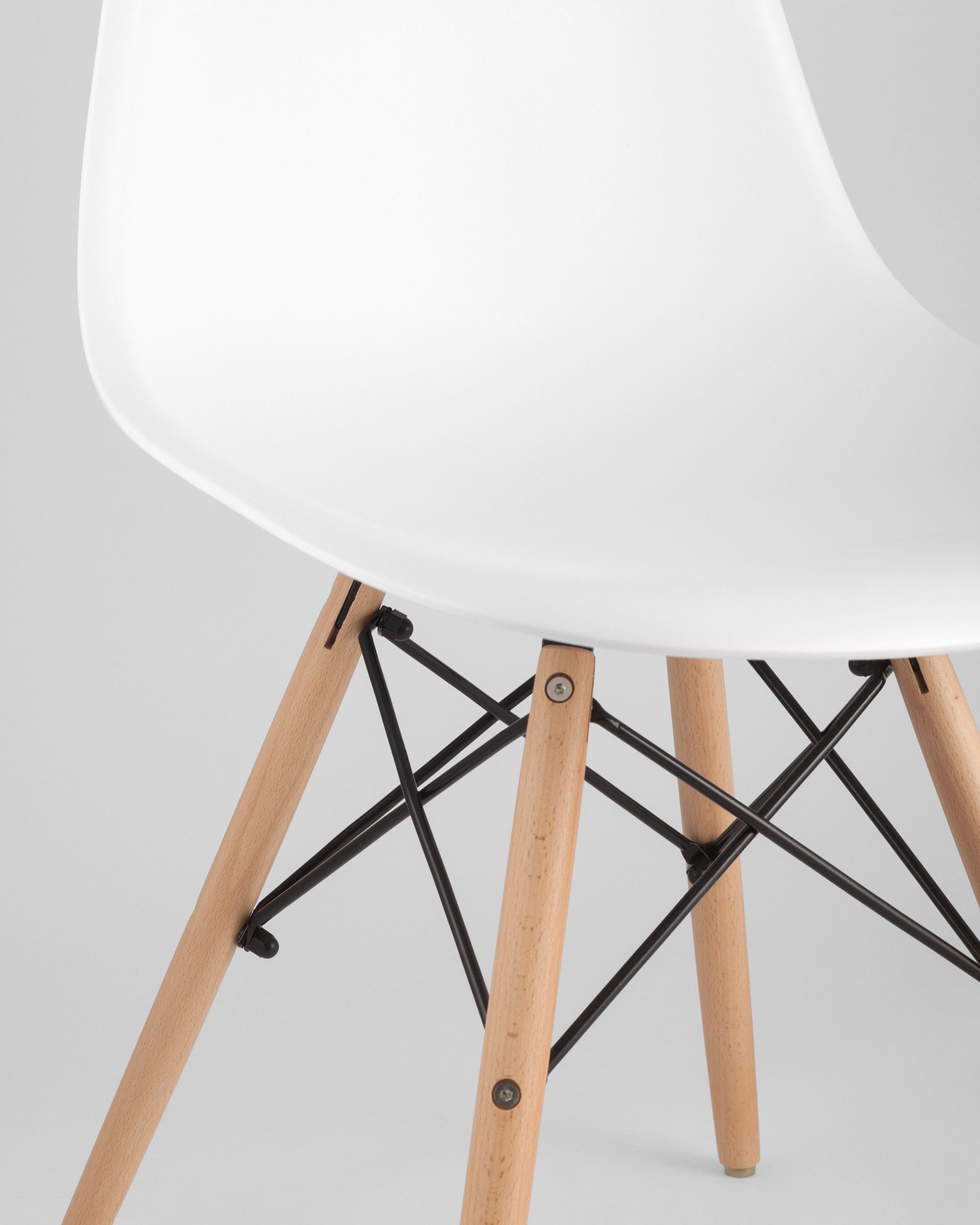 Комплект стульев Eames Style DSW белый x4 шт