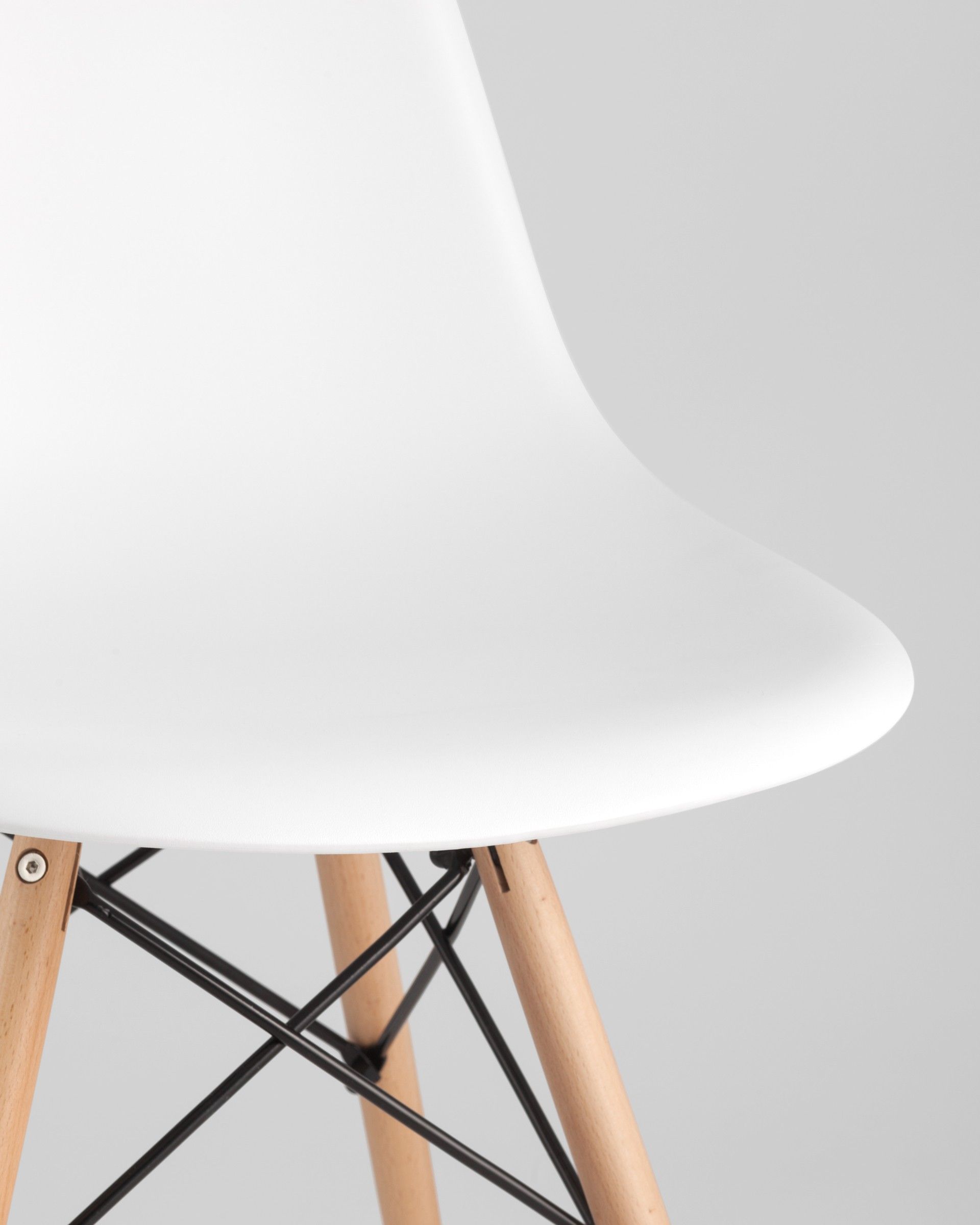 Комплект стульев Eames Style DSW белый x4 шт